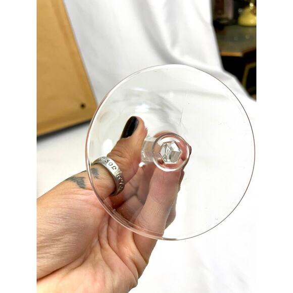 VTG Set of 2 Clear Carlton Champagne Glasses Martini Stem Libbey Glass Etched - Picture 15 of 16